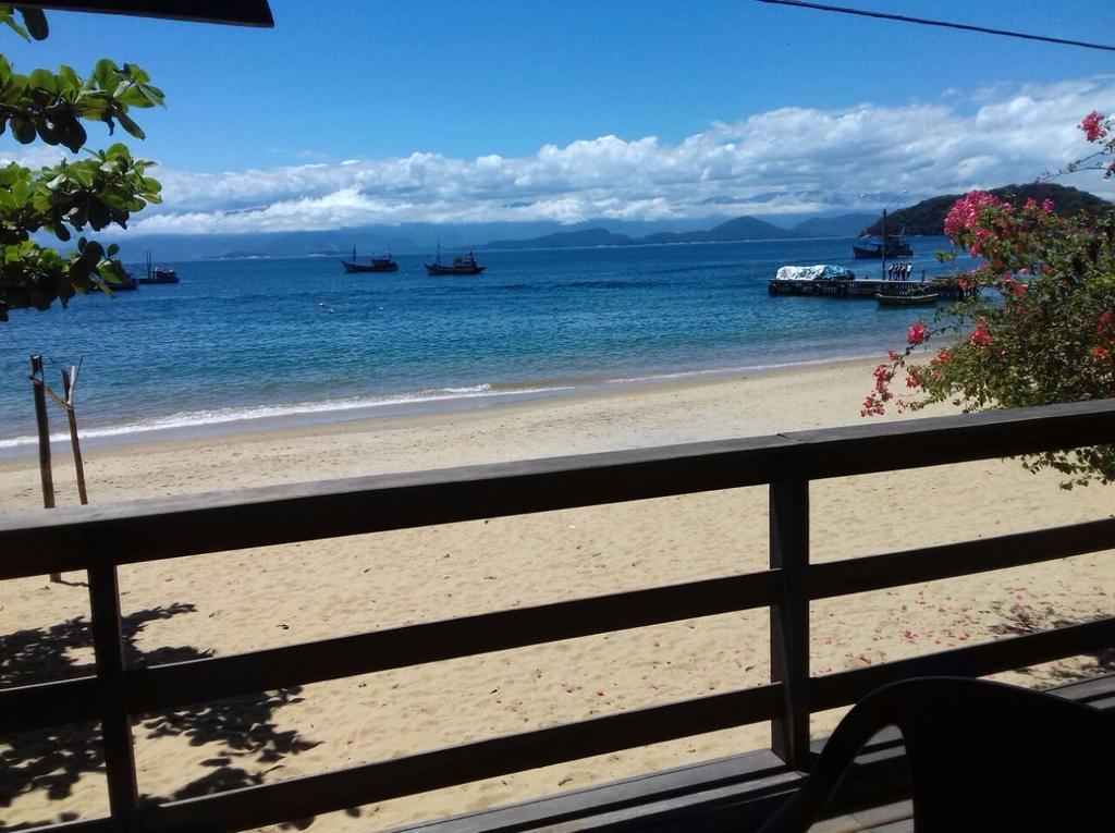 Nena'S Suites ปรายา จิ อาราซาติบา ภายนอก รูปภาพ